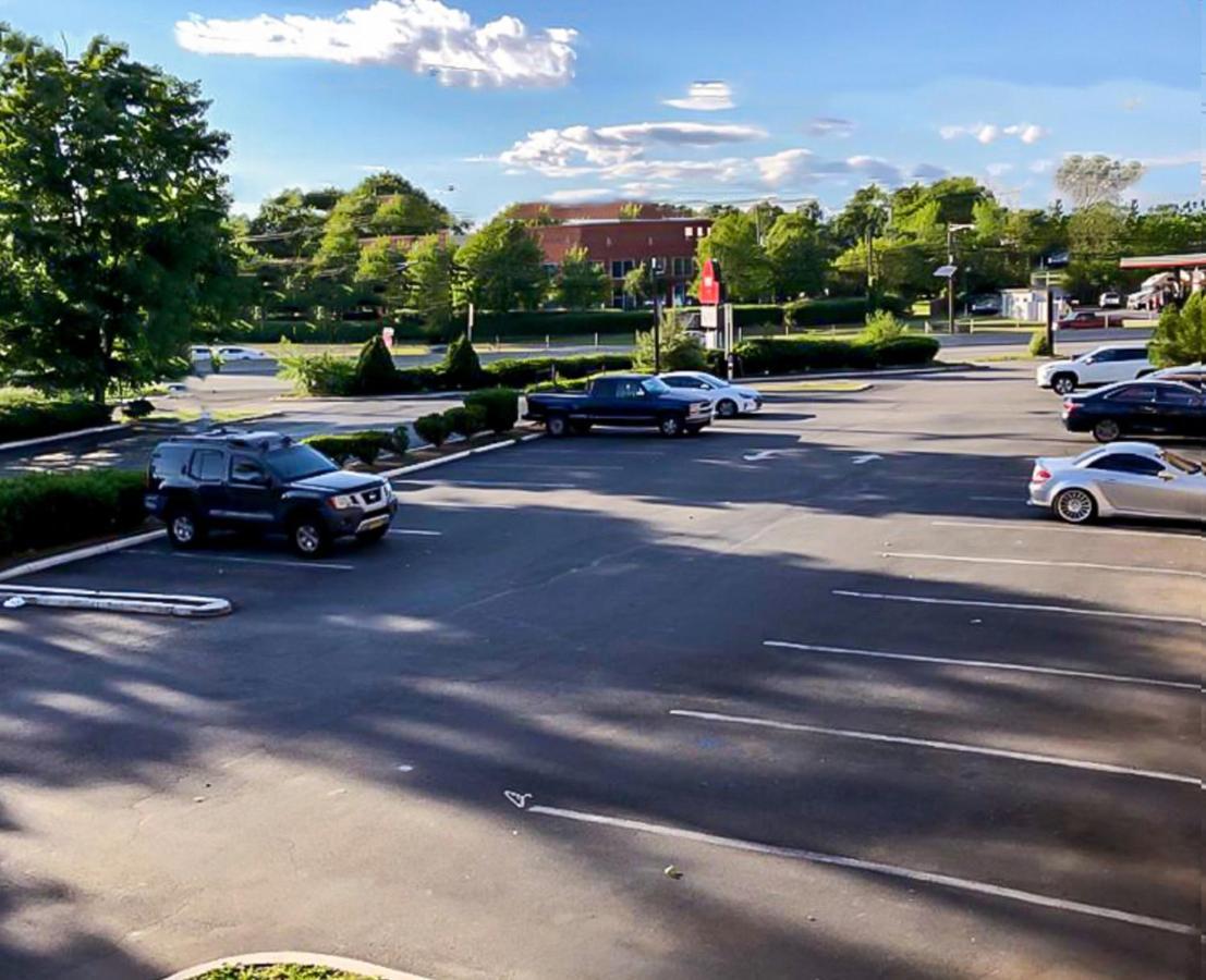 Oyo Hotel Edison Nj Route 1 Εξωτερικό φωτογραφία